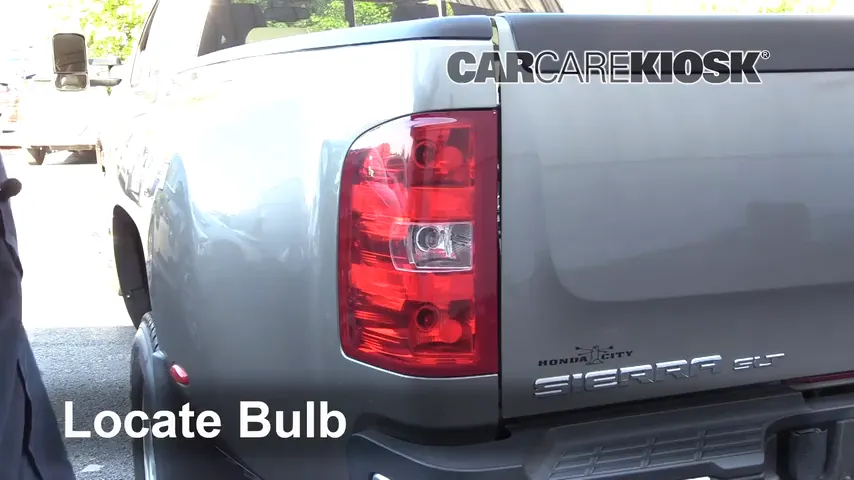 2013 GMC Sierra 3500 HD SLT 6.6L V8 Turbo Diesel Crew Cab Pickup Lights Reverse Light (replace bulb)